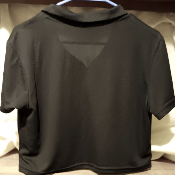 Black collared crop top - Picture 3 of 5